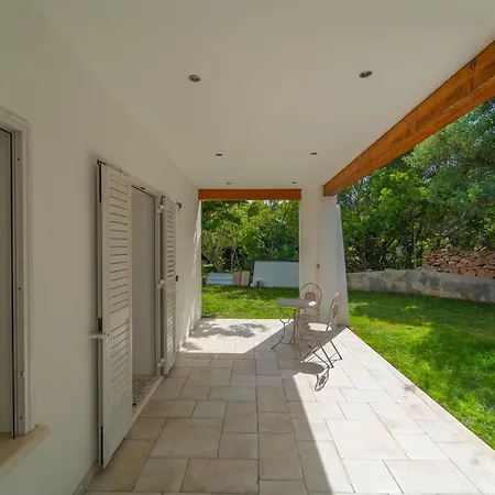 Brorent-villa Tonia 2 *